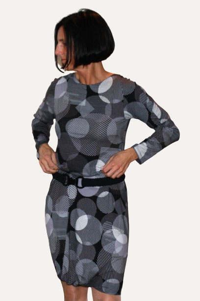 Preview: Raglankleid mit Faltenwurf und Rollkragen